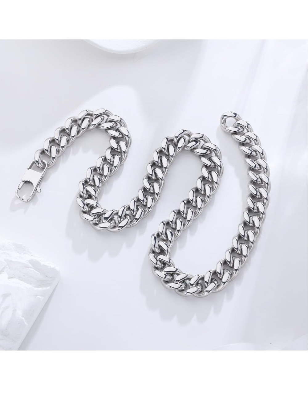 Chunky Silver Cuban Link Chain Necklace